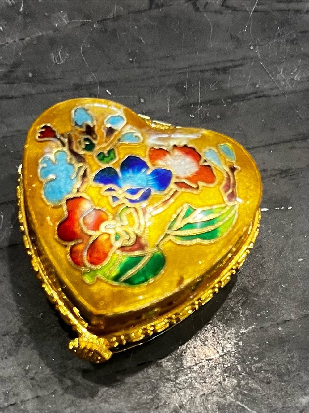 Cloisonné Heart Shaped Trinket Box Floral Asian